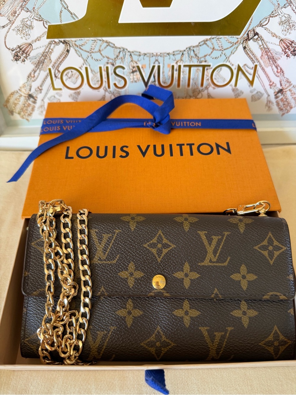 Louis Vuitton Authentic Monogram Sarah Long Wallet on Chain - Picture 2 of 16